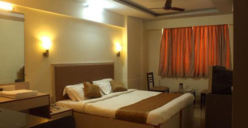Hotel Ace Residency Bombaim Quarto foto